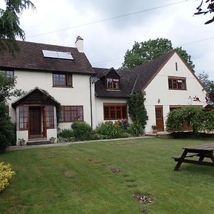 Larkrise Cottage Bed And Breakfast